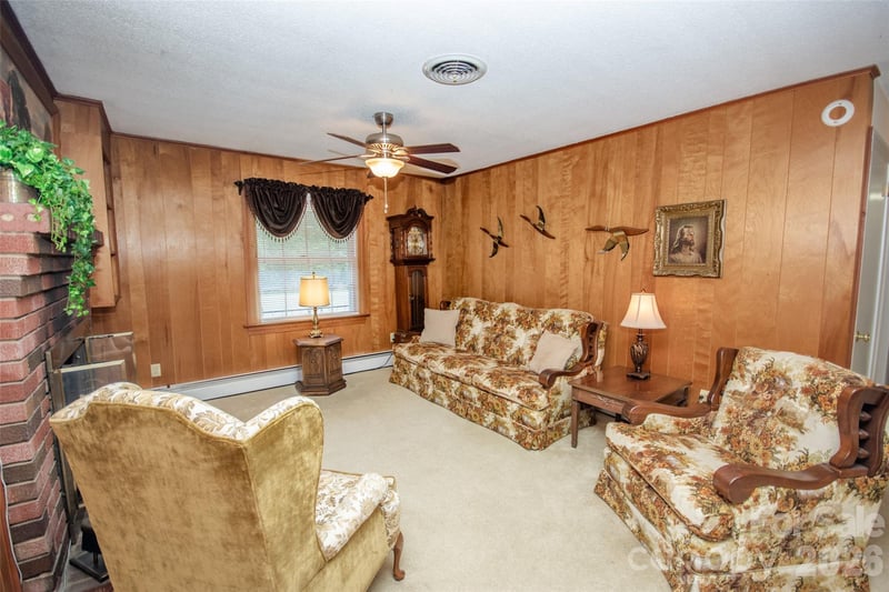 262 Beulah Rd, Statesville, NC 28677