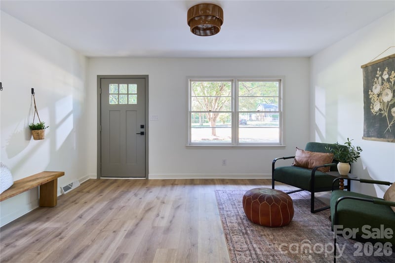 408 Midway Dr, Indian Trail, NC 28079