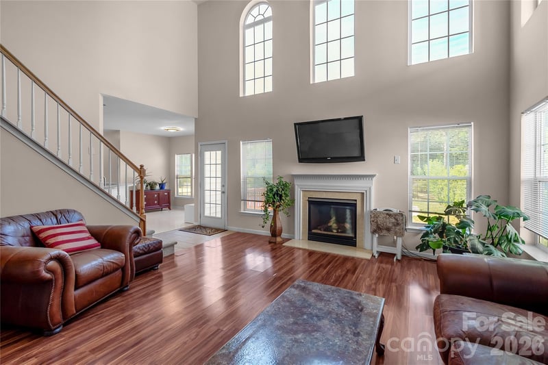 104 Alnwick Ln, Waxhaw, NC 28173