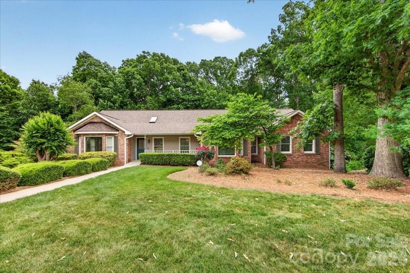 148 Miss Ellie Ln, Gastonia, NC 28056