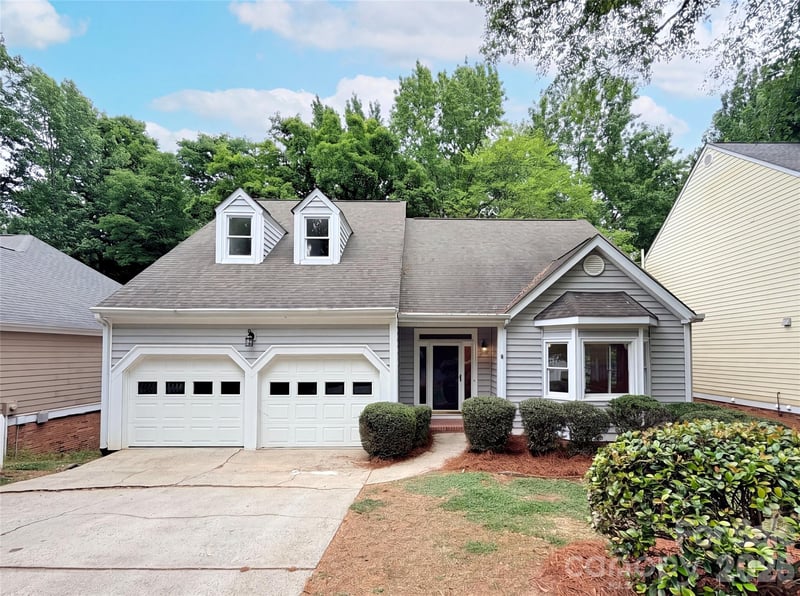 5908 Bookbinders Ln, Charlotte, NC 28270