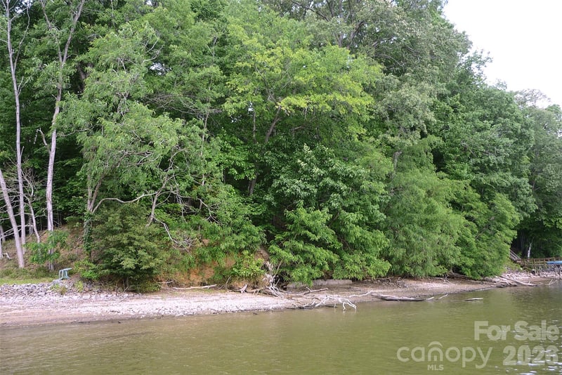 158 Southern Horizon Dr, Statesville, NC 28677