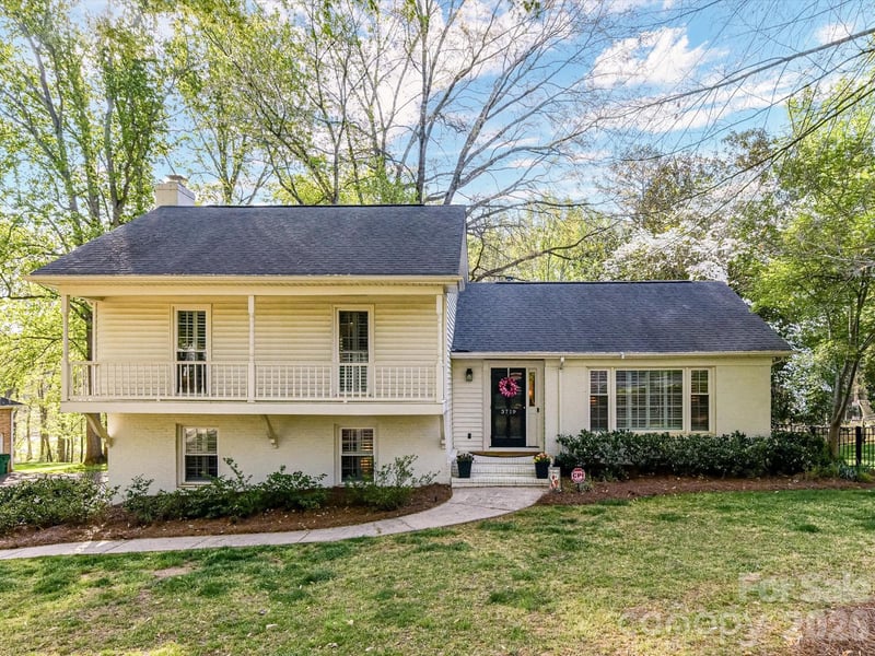 3719 Huckleberry Rd, Charlotte, NC 28210