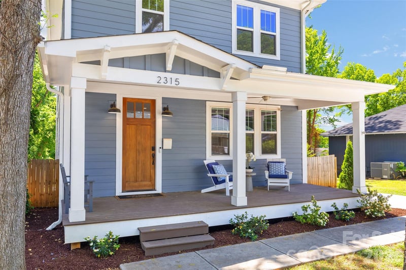 2315 Dundeen St, Charlotte, NC 28216