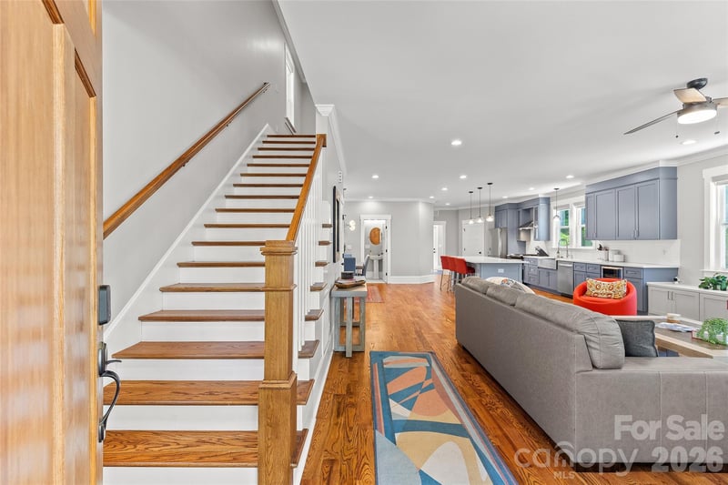 2315 Dundeen St, Charlotte, NC 28216