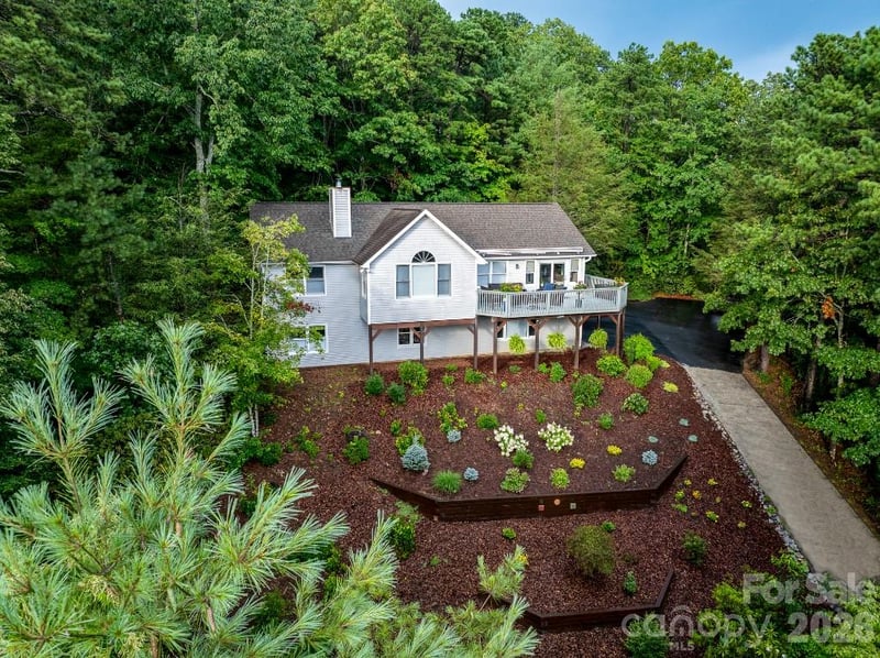 36 Lynx Dr, Black Mountain, NC 28711
