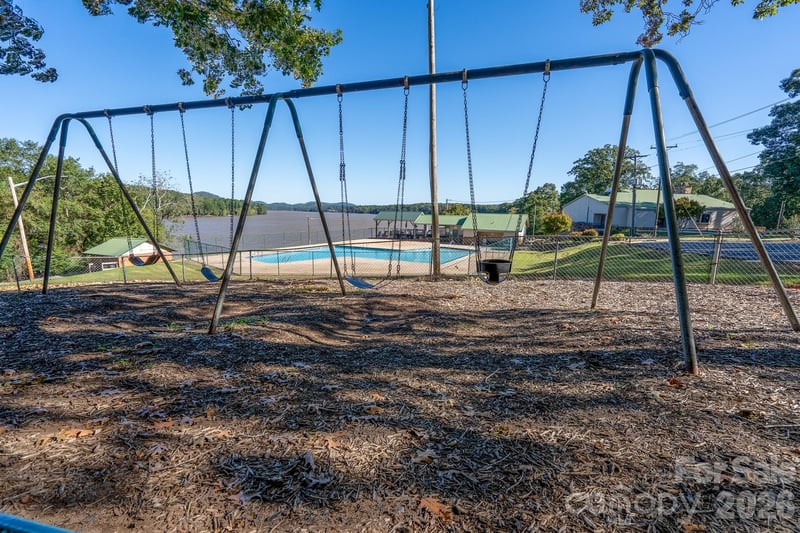 272 Millwheel Ln, Mount Gilead, NC 27306
