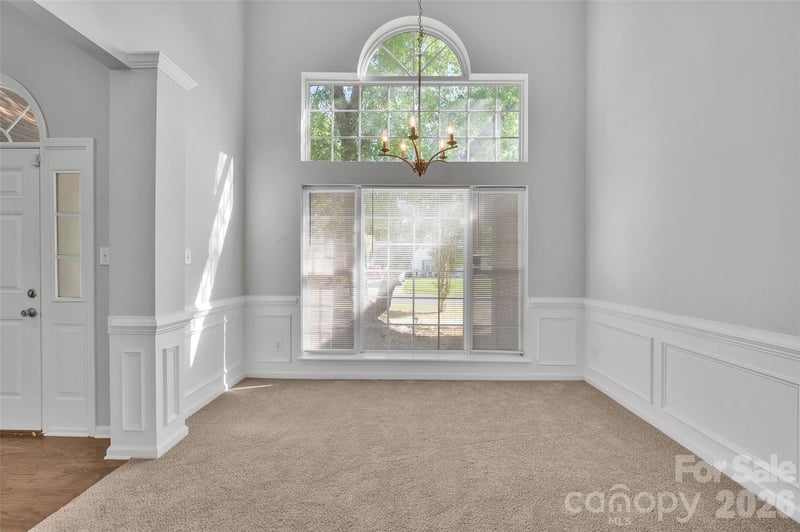 14422 Southbridge Forest Dr, Charlotte, NC 28273