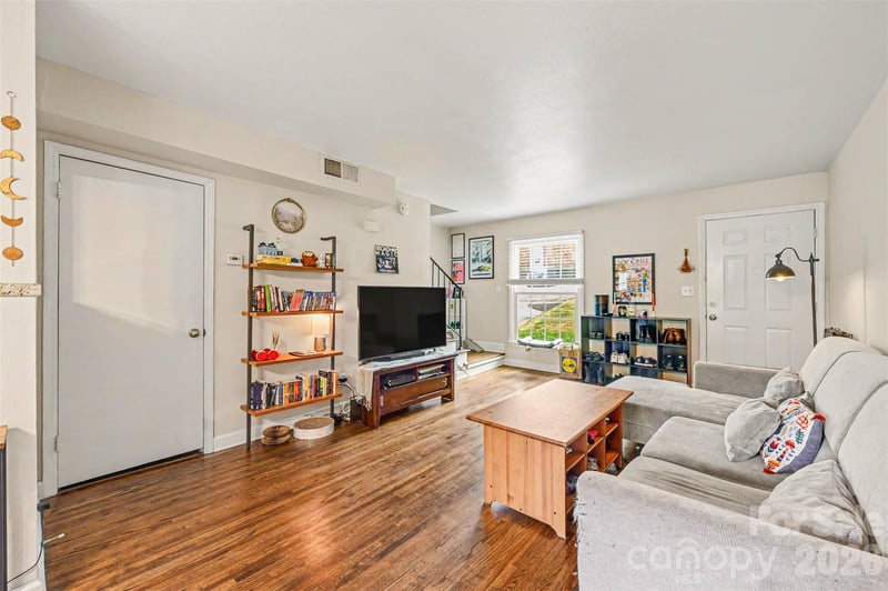 4329 Hathaway St #G, Charlotte, NC 28211