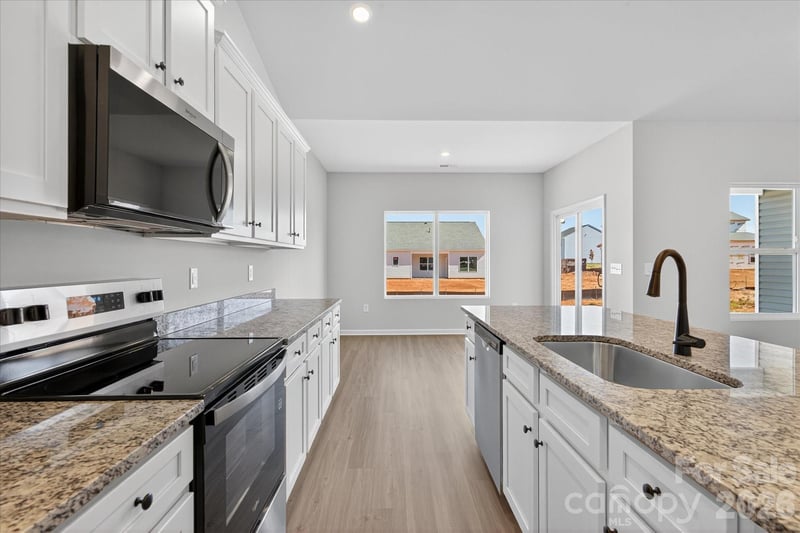 3631 Clover Valley Dr, Gastonia, NC 28052