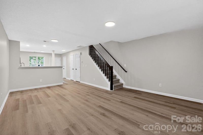 6762 Cypress Tree Ln, Charlotte, NC 28215