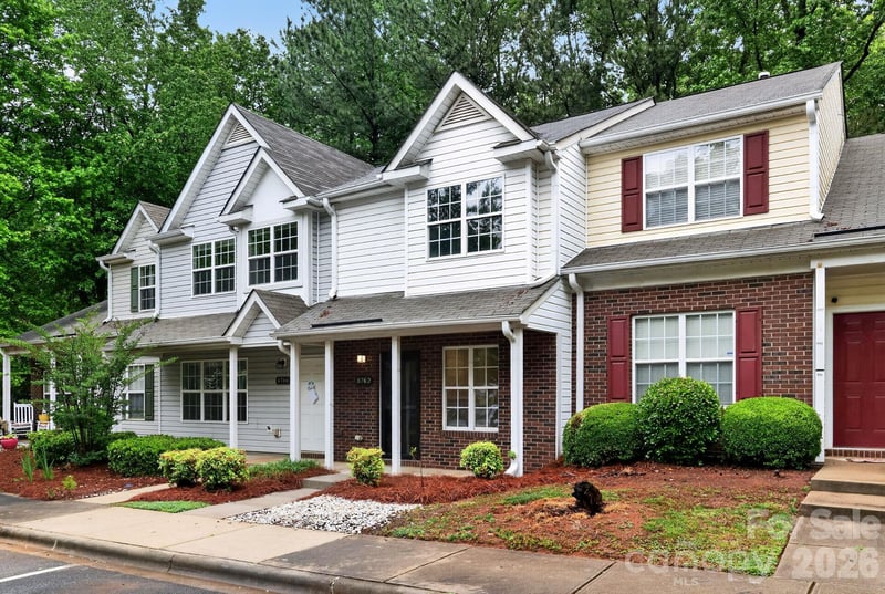6762 Cypress Tree Ln, Charlotte, NC 28215
