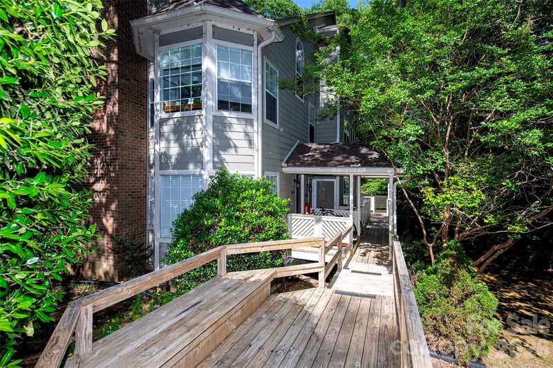 6500 Clavell Ln, Charlotte, NC 28210