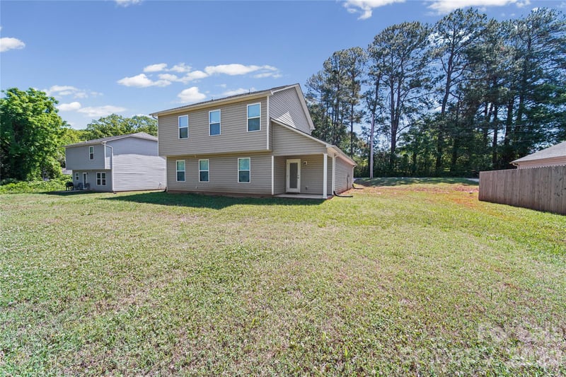 929 Grace St, Kings Mountain, NC 28086