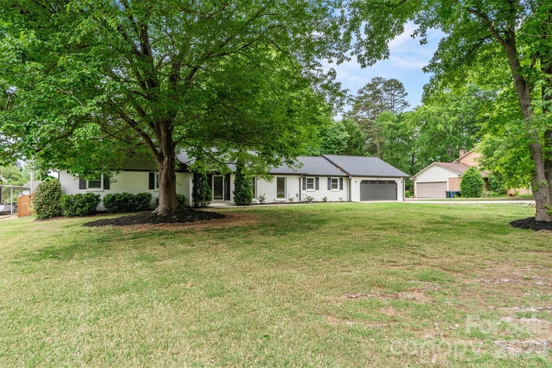 6021 Morris Farm Ln, Mint Hill, NC 28227
