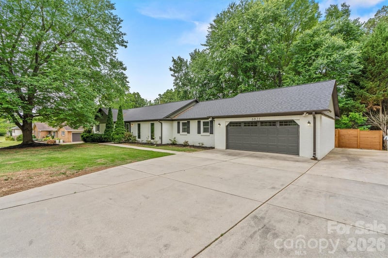 6021 Morris Farm Ln, Mint Hill, NC 28227