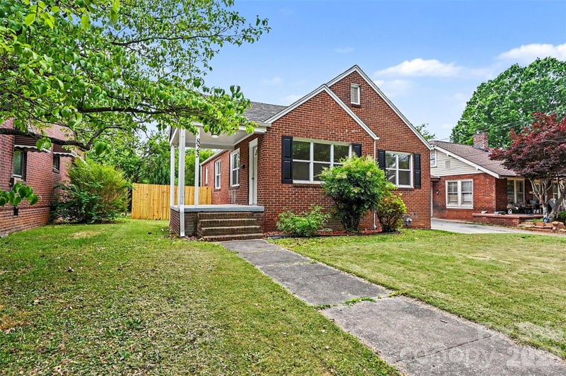 823 Lincolnton Rd, Salisbury, NC 28144