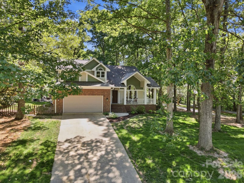3025 Abingdon Ave, Monroe, NC 28110