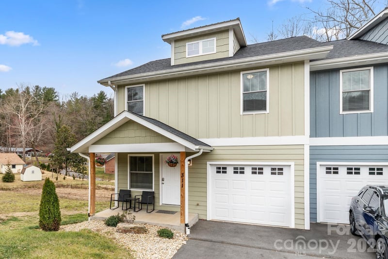 311 Jenna Clare Ln, Asheville, NC 28803