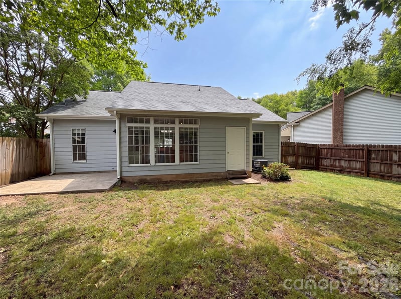 4808 Pennant Pl, Charlotte, NC 28212