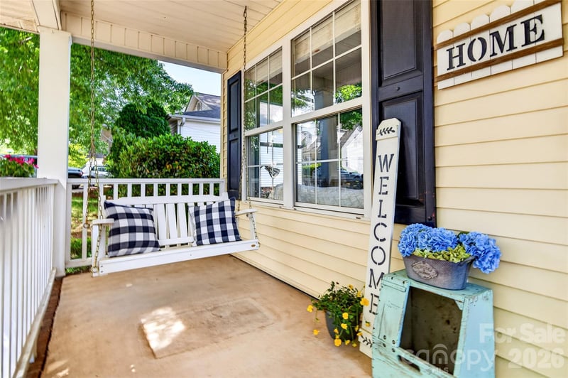 235 6th St, Belmont, NC 28012