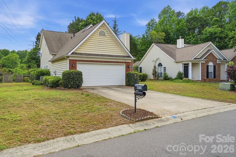 6914 Weirton Pl, Charlotte, NC 28226