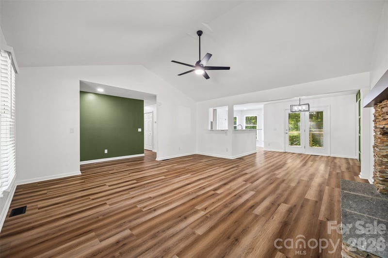 5043 Suwarrow Cir, Tega Cay, SC 29708