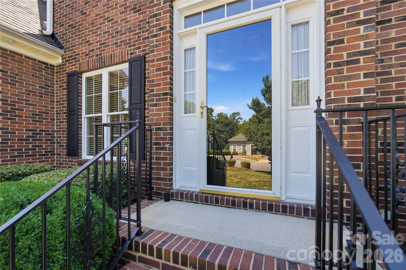 157 Lighthouse Rd, Mount Holly, NC 28120