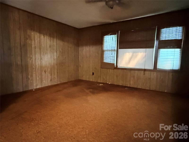 121 Travis Ln, Lancaster, SC 29720