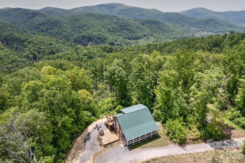 491 High Top Dr, Fletcher, NC 28732