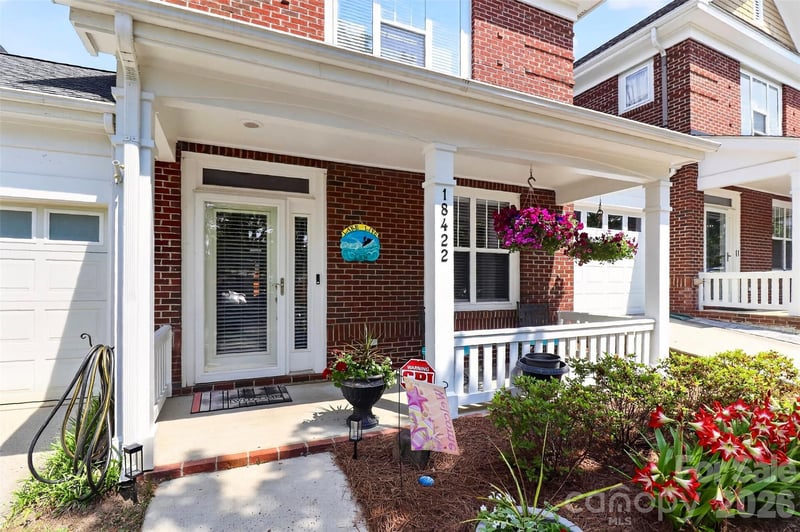 18422 Mizzenmast Ave, Cornelius, NC 28031