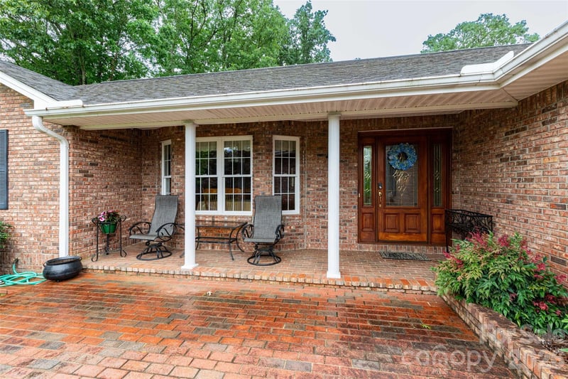 45 Presbyterian Church Rd, Mills River, NC 28759