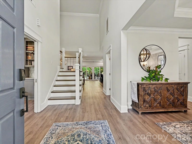 8001 Avanti Dr, Waxhaw, NC 28173