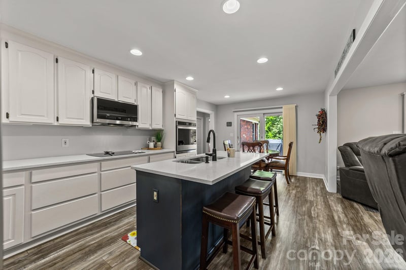 127 Fisher Farm Ct, China Grove, NC 28023