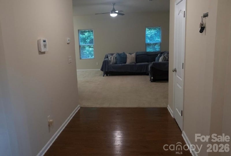5942 Timbertop Ln, Charlotte, NC 28215