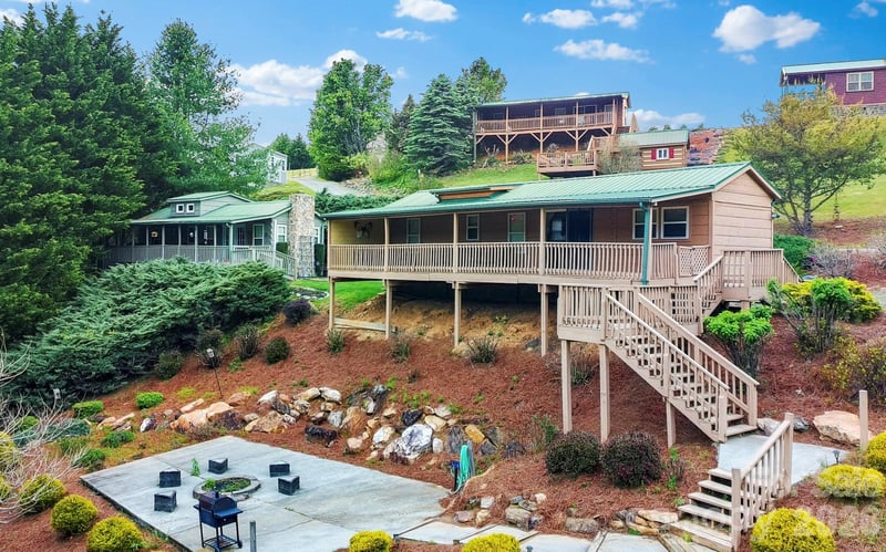 489 Buttons Ln #11, Sparta, NC 28675