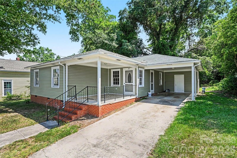 303 White St, Lancaster, SC 29720