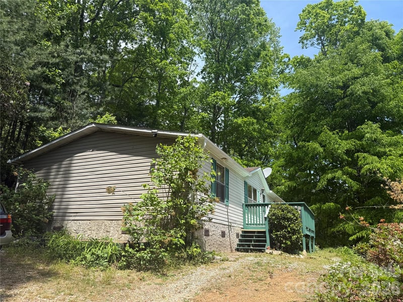 39 Lisa Ct #11, Otto, NC 28763