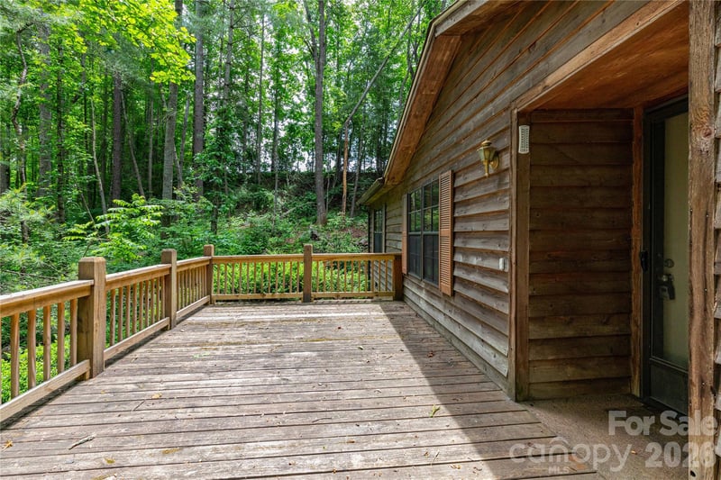 1010 Sharon Ridge Rd, Fairview, NC 28730
