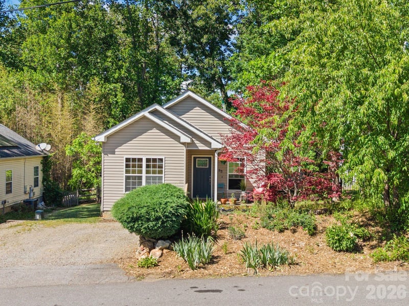 33 Wilmington St, Asheville, NC 28806