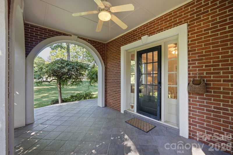 1624 New Hope Rd, Gastonia, NC 28054