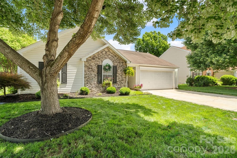 3917 Laurel View Cir, Indian Trail, NC 28079