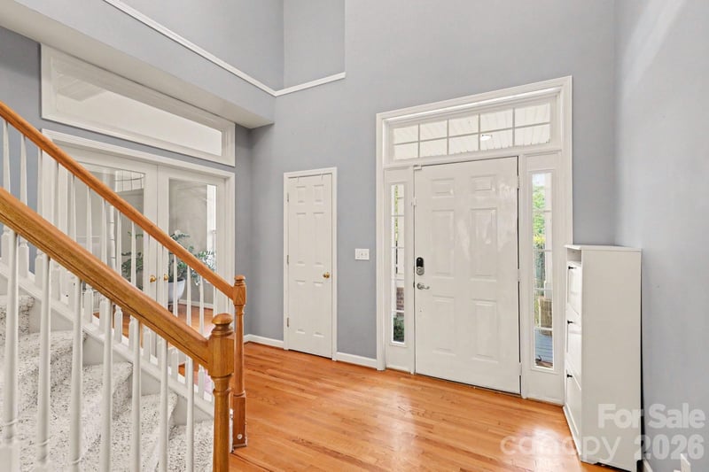 5604 Edgeweir Ct, Charlotte, NC 28269