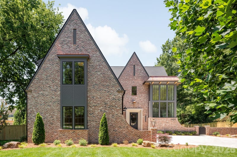 5555 Lansing Dr, Charlotte, NC 28270