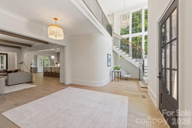 5555 Lansing Dr, Charlotte, NC 28270