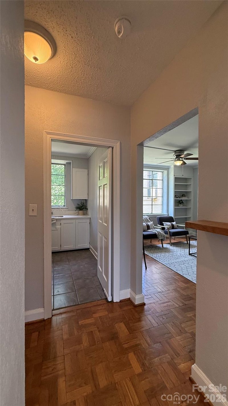 1121 Myrtle Ave #15, Charlotte, NC 28203