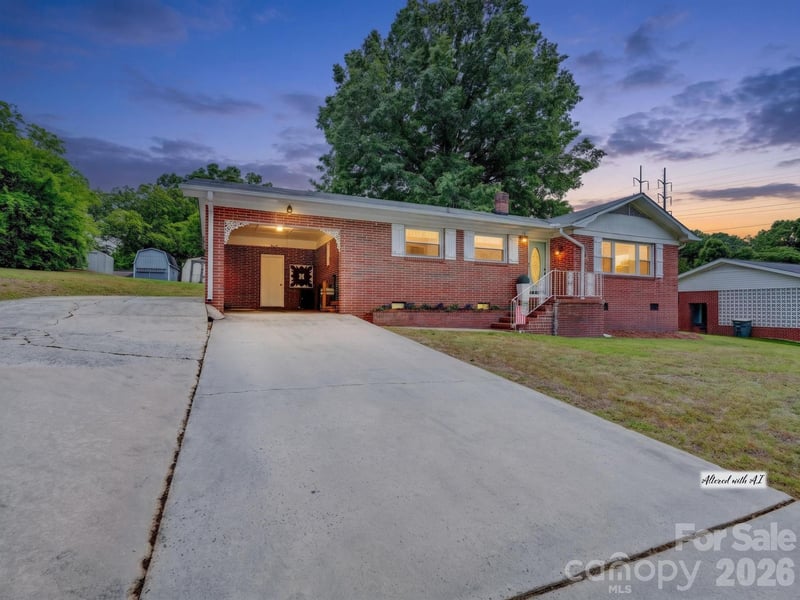 117 Piedmont Dr, Kannapolis, NC 28081