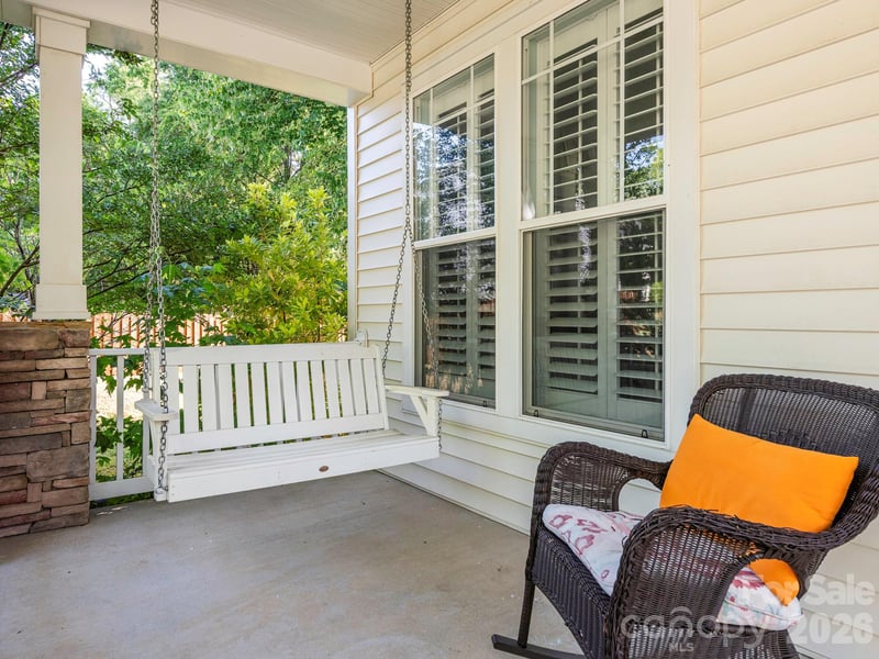 1409 Shade Tree Ct, Matthews, NC 28104