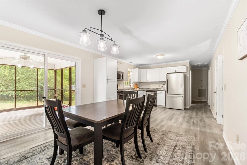 1141 Shannon Dr, Wadesboro, NC 28170