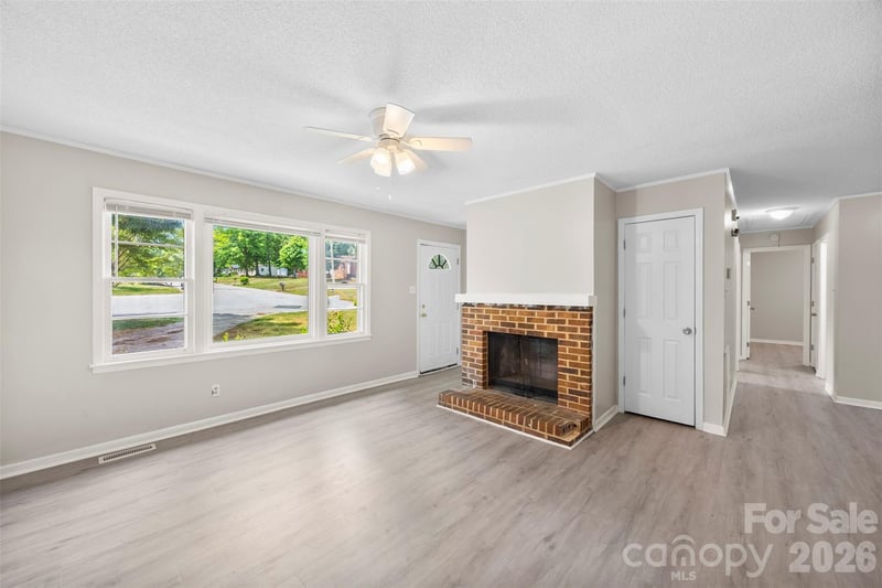 871 Rolling Green Dr, Rock Hill, SC 29730